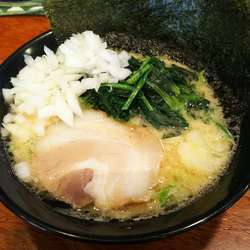 ラーメン全部のせ