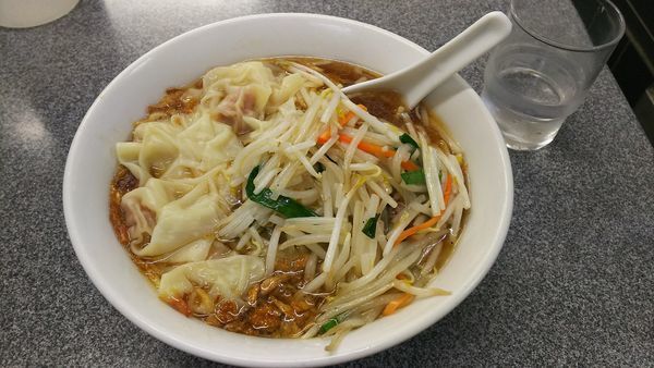 「もやしワンタン麺  950円」@中華麺店 喜楽の写真