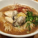 「牡蠣ラーメン」@銀座 風見の写真