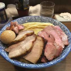 チャーシュー極濃煮干つけ麺