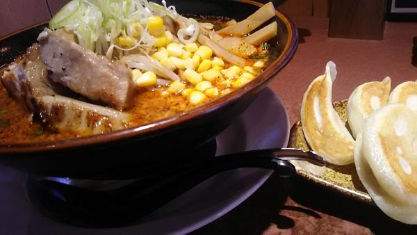 「ぶつ切り将軍辛みそらーめん 中辛」@将軍らーめん三峰 深谷店の写真