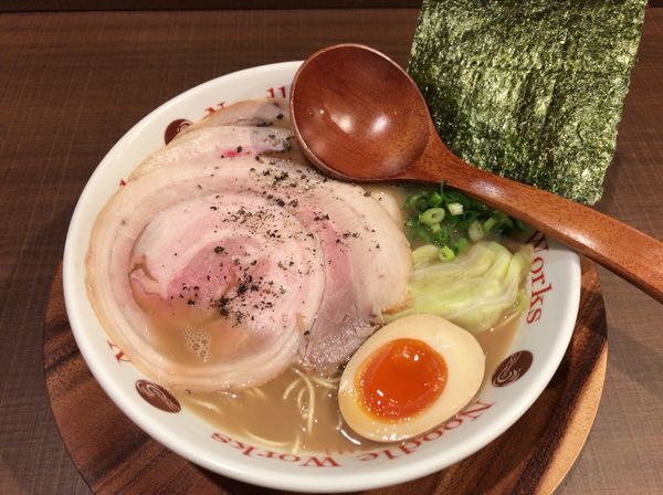 「チャーシュー麺」@Noodle Works -BALI- 藤沢店の写真