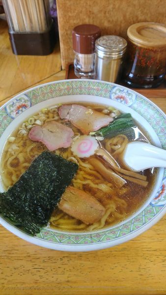 「手打中華 650円」@白河手打ち中華 くぬぎの写真