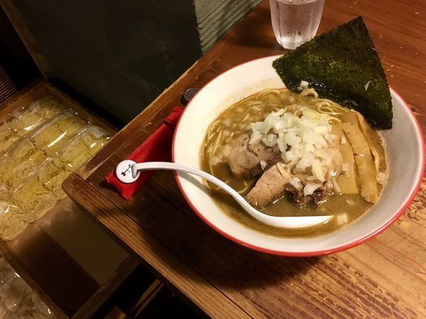 「ペニー中華ソバ（濃厚）」@麺 酒 やまのの写真