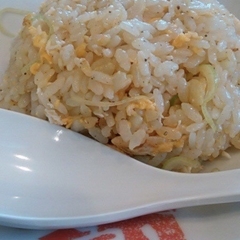 手打ちラーメン 本丸の写真