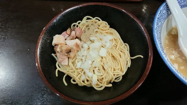 「和え玉（中太） 200円」@中華そば いづるの写真