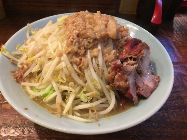 「中ラーメン(アブラマシ)」@立川マシマシの写真