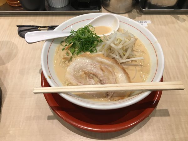 「ラーメン ￥580」@替玉千里眼 志木店の写真