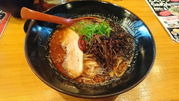 「マーねぎとんこつ780+替え玉100」@博多流 斗樹 赤羽店の写真