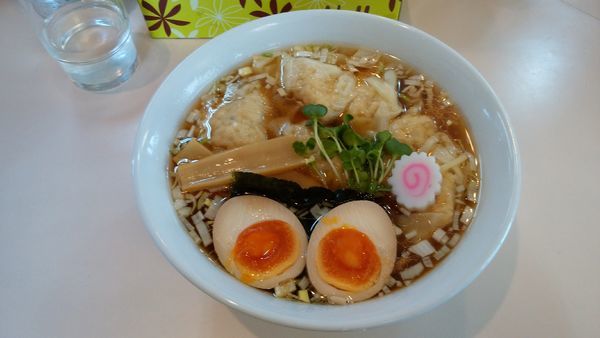 「雲呑麺＋味付玉子」@麺処 大木の写真