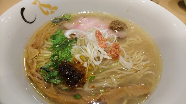 「真鯛と蛤の塩そば」@SOBAHOUSE 金色不如帰 新宿御苑本店の写真