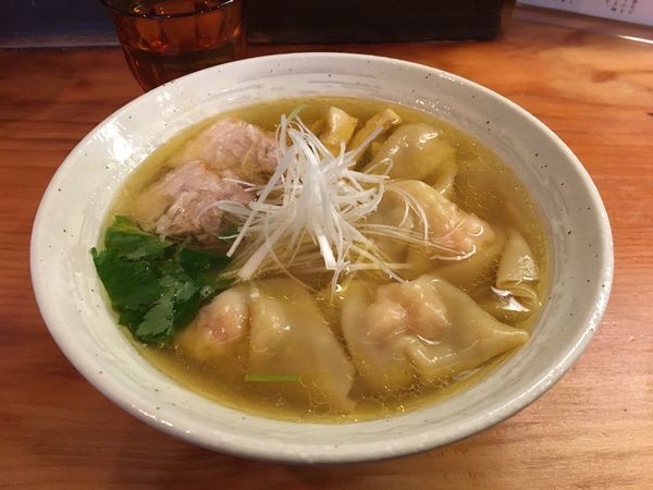 「海老塩わんたんめん」@純手打ち 麺と未来の写真