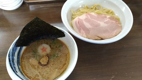 「濃厚魚介つけめん」@全開マグちゃんの写真