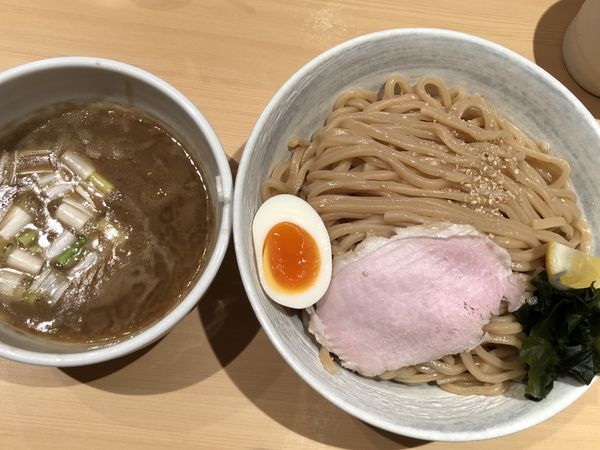「濃厚塩つけ麺 950円＋大盛り100円」@つけ麺 道の写真