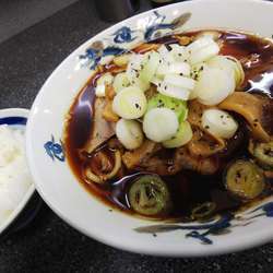 中華そば(１玉）750円＋ライス小120円