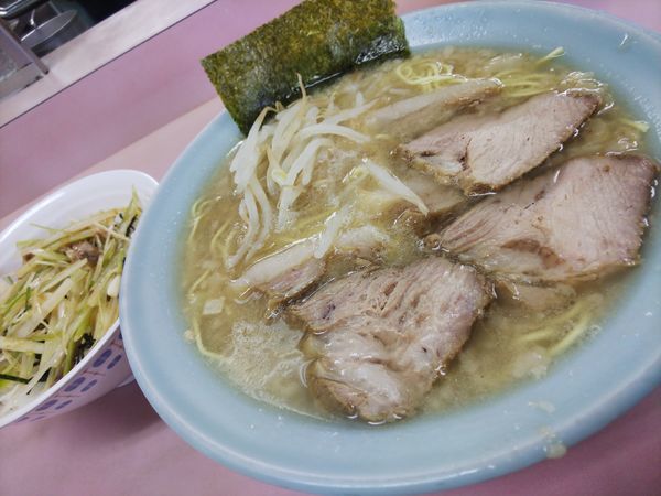「三枚ラーメン＆ネギ丼」@ラーメンショップ 緑ヶ丘店の写真
