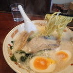 「函館塩ラーメン＋味玉」@北海道らーめん ひむろ 柏店の写真