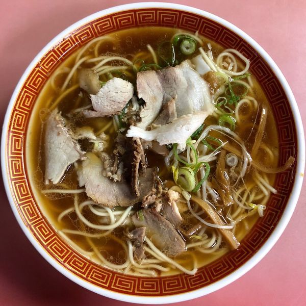 「ワンタンメン (800円)」@上海総本店の写真