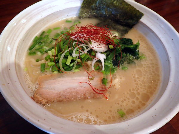 「鶏白湯らーめん」@杏屋の写真