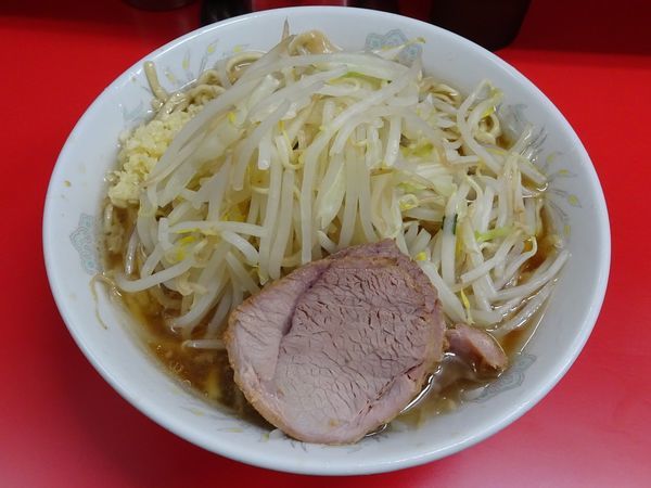 「小ラーメン（700円）カタカタヤサイニンニク」@ラーメン二郎 上野毛店の写真