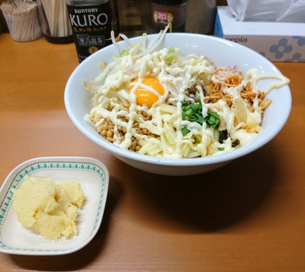 「まぜそば２５０ｇ ショウガ」@ラーメン ジライヤの写真