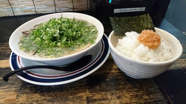「ねぎ玉ラーメン+明太ご飯　＠１０３０円」@博多ラーメン ごたるの写真