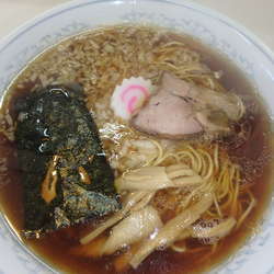 ラーメン (500円)