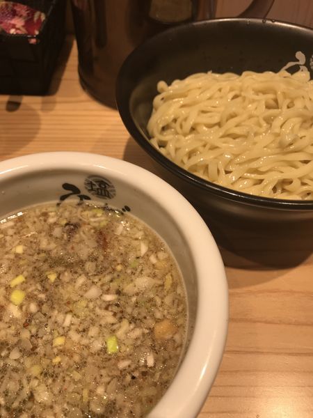 「塩つけ麺」@塩らーめん専門 ひるがお 人形町店の写真