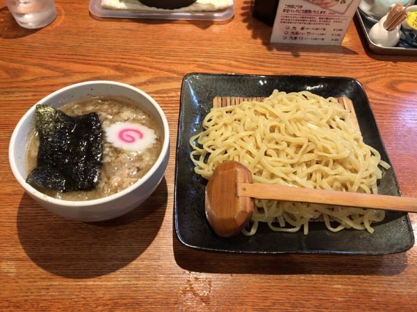 「濃厚とんこつ塩つけ麺(770円)」@麺処 とらたまの写真