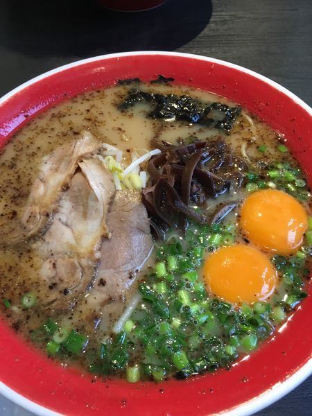 「玉子入りラーメン」@黒亭 本店の写真
