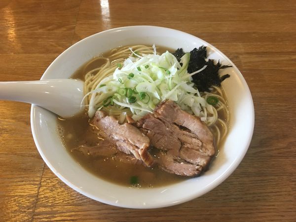 「煮干そば750円」@中村屋総本山の写真