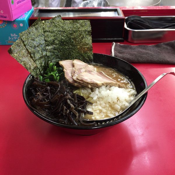 「チャーシューメン タマネギ キクラゲ」@武蔵家直系 ぼうそう家の写真