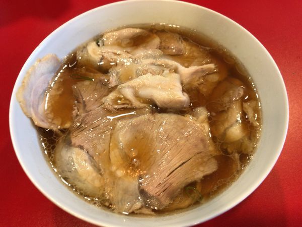 「醤油らーめんポーク」@西梅田 らんぷの写真