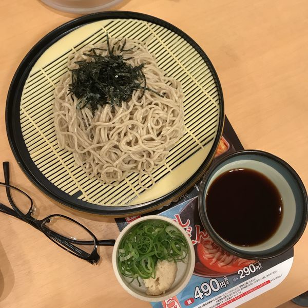 「ざるそば（山わさび添え）並」@なか卯 泉岳寺前店の写真