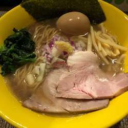 煮干しラーメン醤油味玉