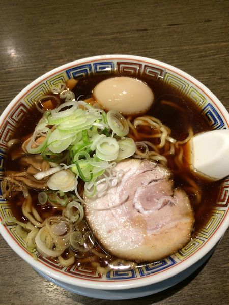 「味玉中華そば780円」@丸中華そばの写真