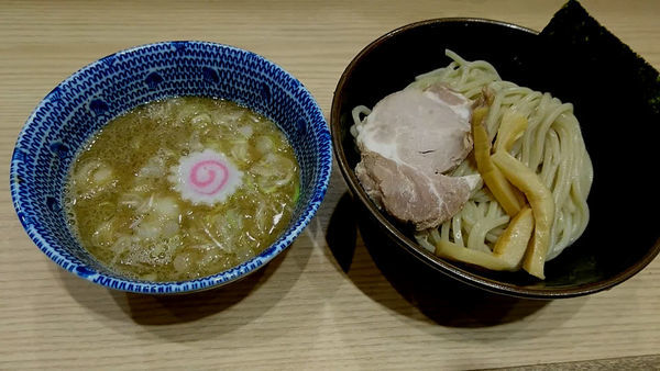 「つけ麺」@舎鈴 プレナ幕張店の写真
