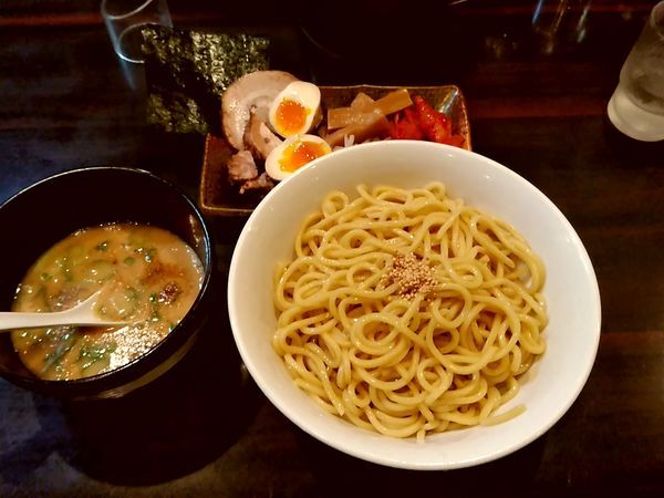 「濃厚魚介スペシャルつけめん(大盛・350g)1,274円」@環七ラーメン 周麺の写真