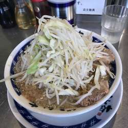 ラーメン小
