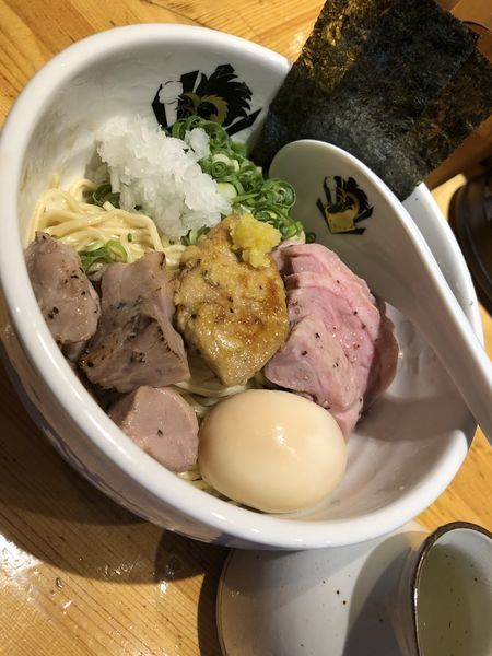 「特製フォアグラ油そば＋大盛」@満鶏軒の写真