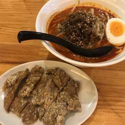 排骨担々麺 4辛 ¥1050