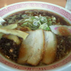 尾道らーめん 561円