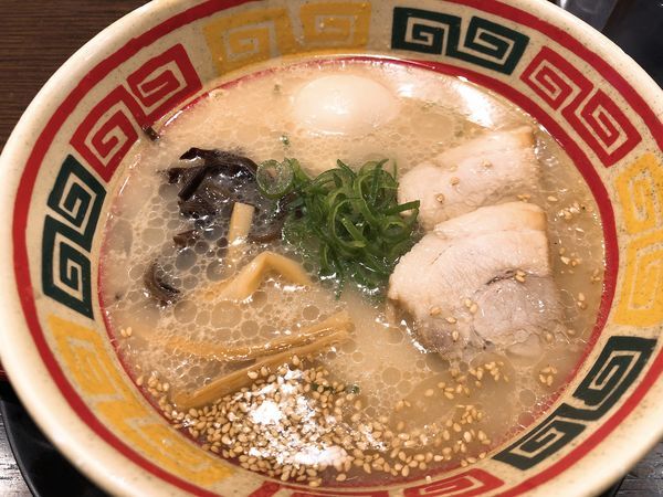 「じゃんがら 味玉 800円」@東京じゃんがら ecute上野店の写真