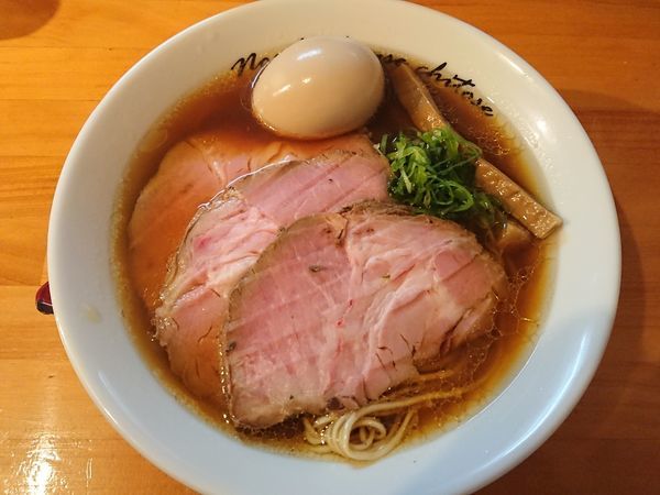 「出汁醤油＋ローストポーク2枚」@麺庵ちとせの写真