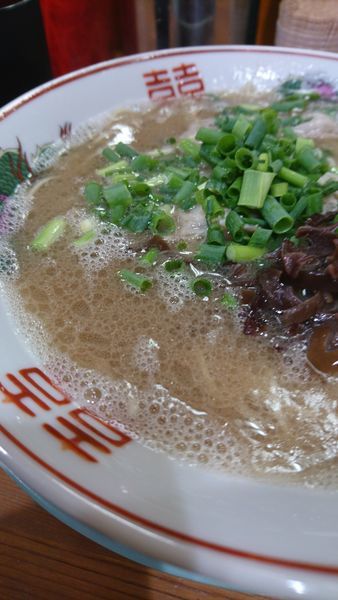 「ラーメン・ニンニク別盛700円」@しぇからしか 梅田店の写真
