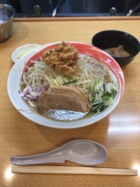 「小ラーメン 唐揚げあぶらにんにく別皿700円」@らーめん藤ろうの写真