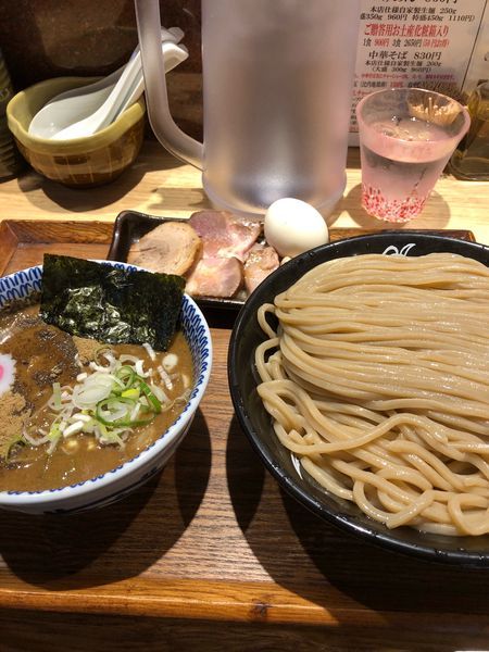 「つけめん（大盛り）特製トッピ」@中華蕎麦 とみ田の写真