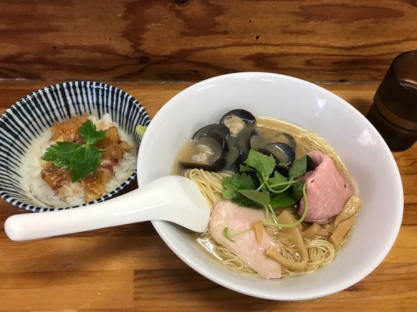 「しじみ煮干しそば+真鯛ご飯830円+350円」@中華そば よしかわの写真