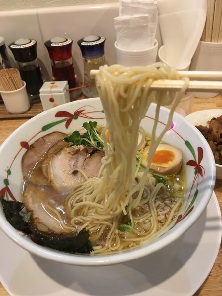 「特製 醤油らーめん」@らーめん天神下 大喜の写真