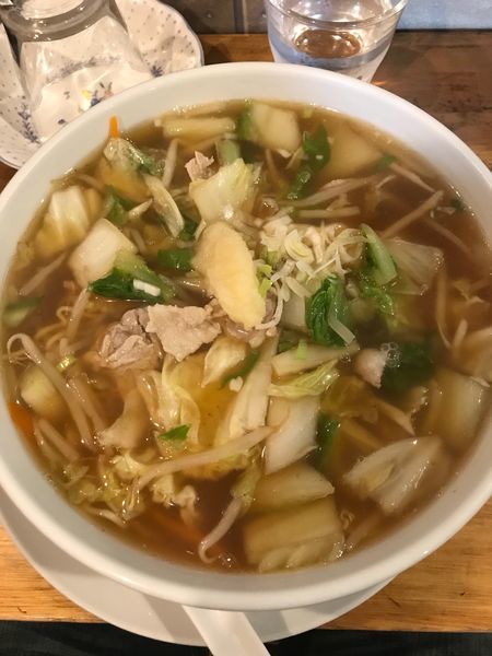 「野菜にんにく醤油ラーメン➕麺固め」@麺飯酒家 万来の写真